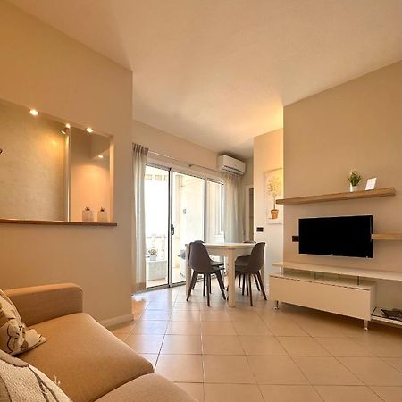 Prestige Panoramico Veronese Olbia Exterior photo